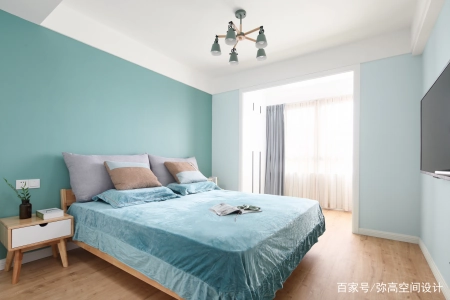 软装搭配，墙纸该如何选择？(客厅墙面软装搭配效果图)